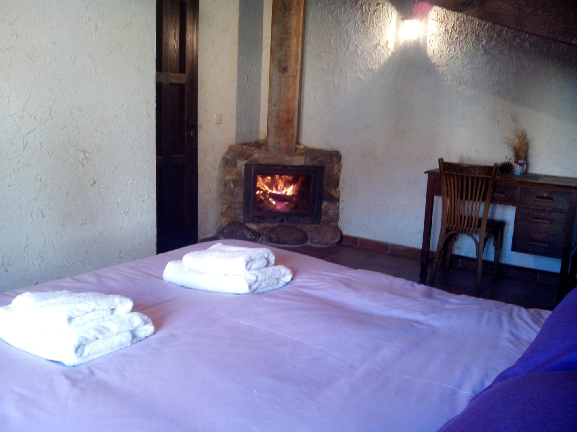 Hotel Rural Bermellar מראה חיצוני תמונה